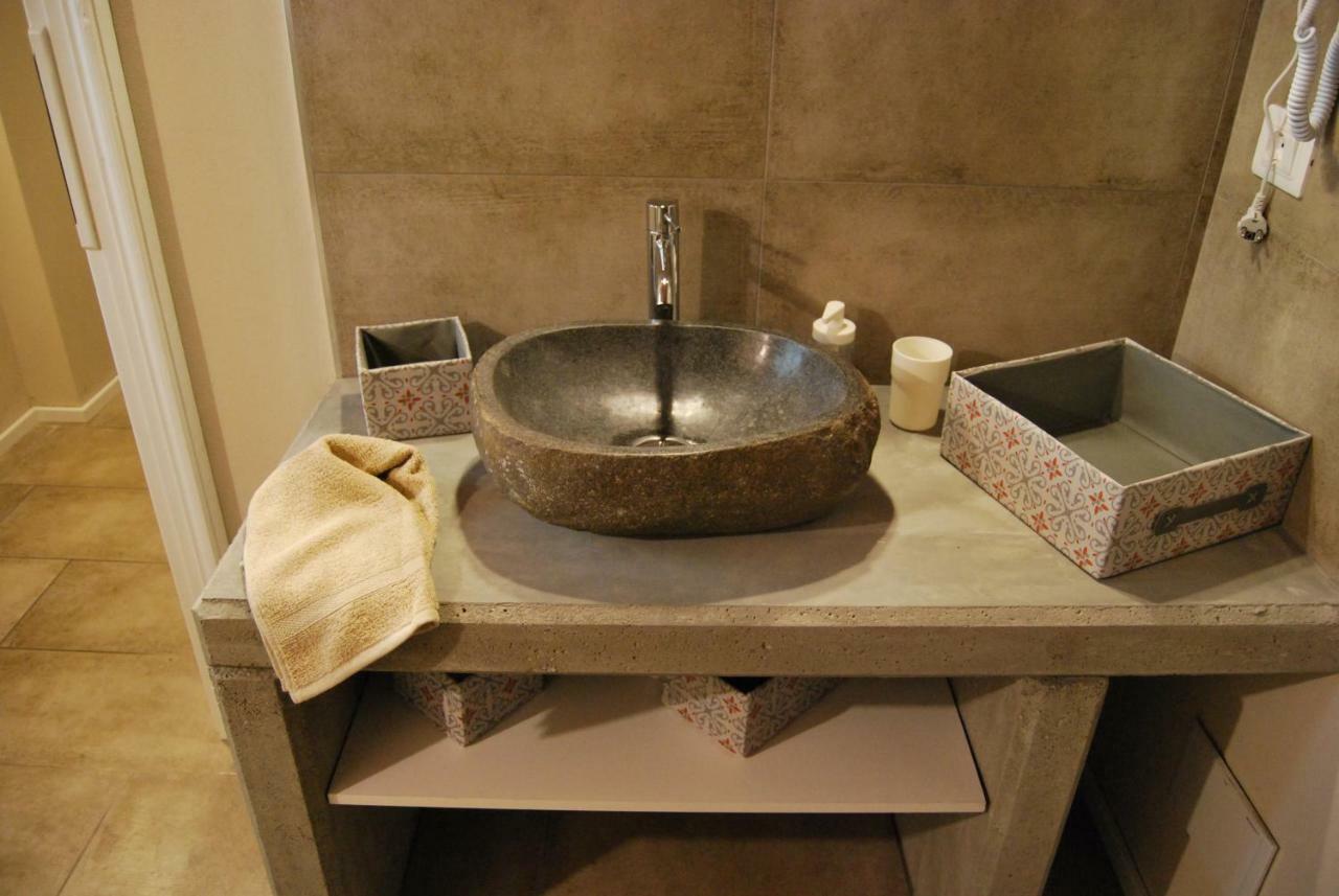 Appartement Domus LEYDI à Ivrée Extérieur photo