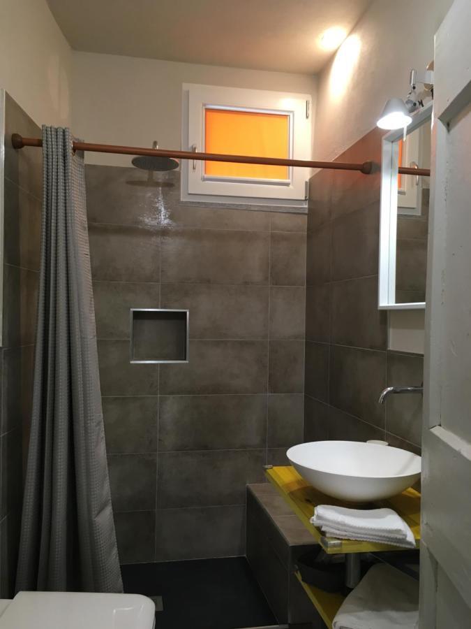 Appartement Domus LEYDI à Ivrée Extérieur photo