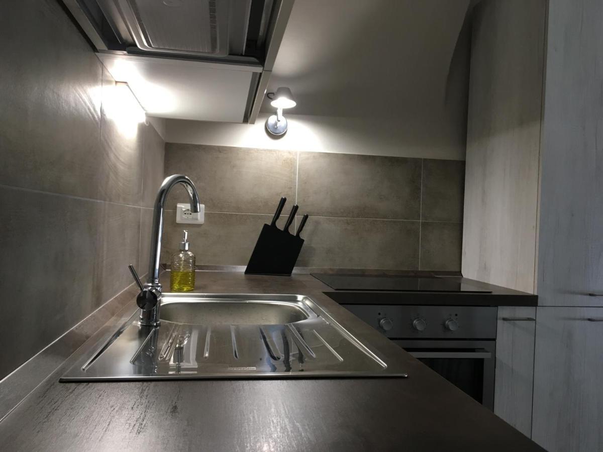 Appartement Domus LEYDI à Ivrée Extérieur photo