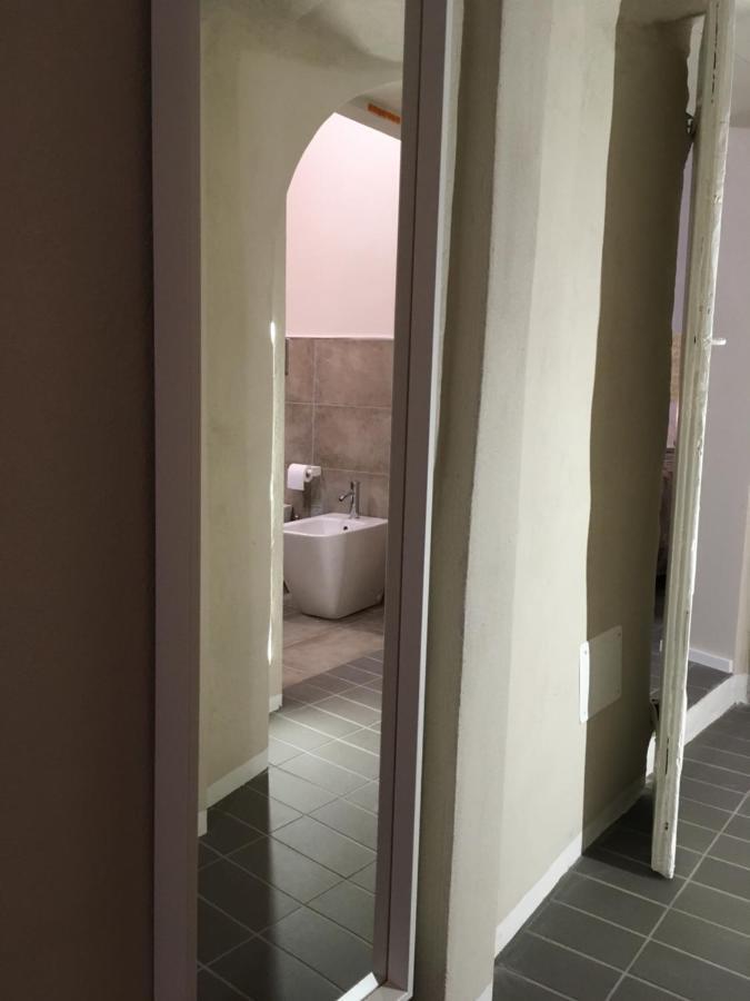 Appartement Domus LEYDI à Ivrée Extérieur photo