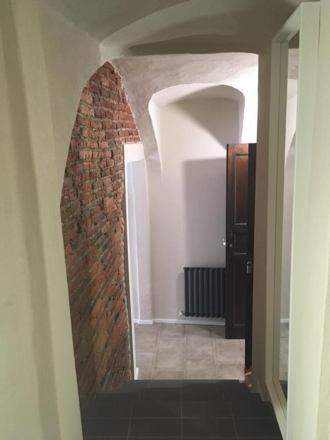 Appartement Domus LEYDI à Ivrée Extérieur photo